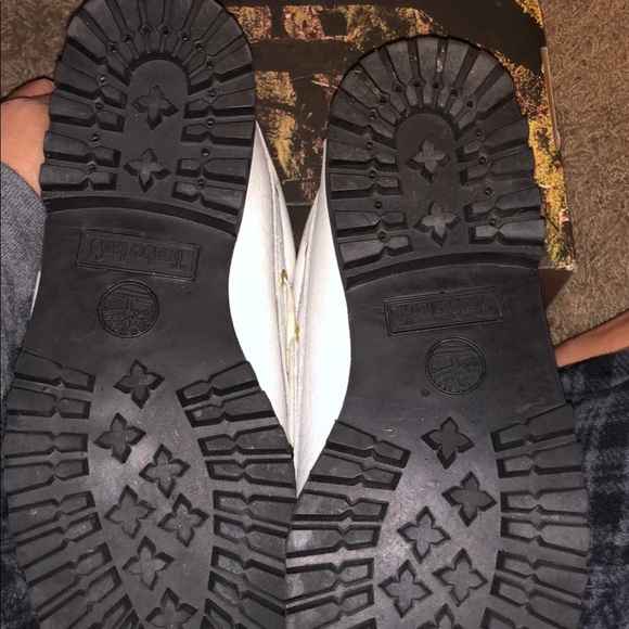 SUPREME TIMBERLAND SIZE 8 - Picture 6 of 6